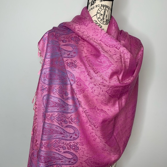 Pashmina - Picture 5 of 5